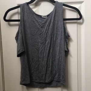 Garage size large grey top
